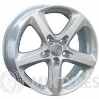 Replay Chevrolet (GN108) 6,5x16 5x115 ET 41 Dia 70,1 (silver)